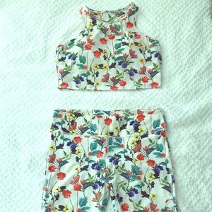 Fabletics S10 Matching Set White Multicolor Floral